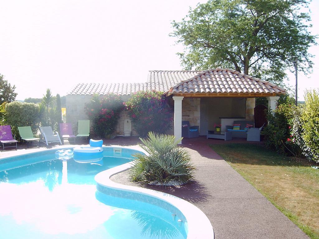 L'Oasis Bed & Breakfast Port-d'Envaux Luaran gambar