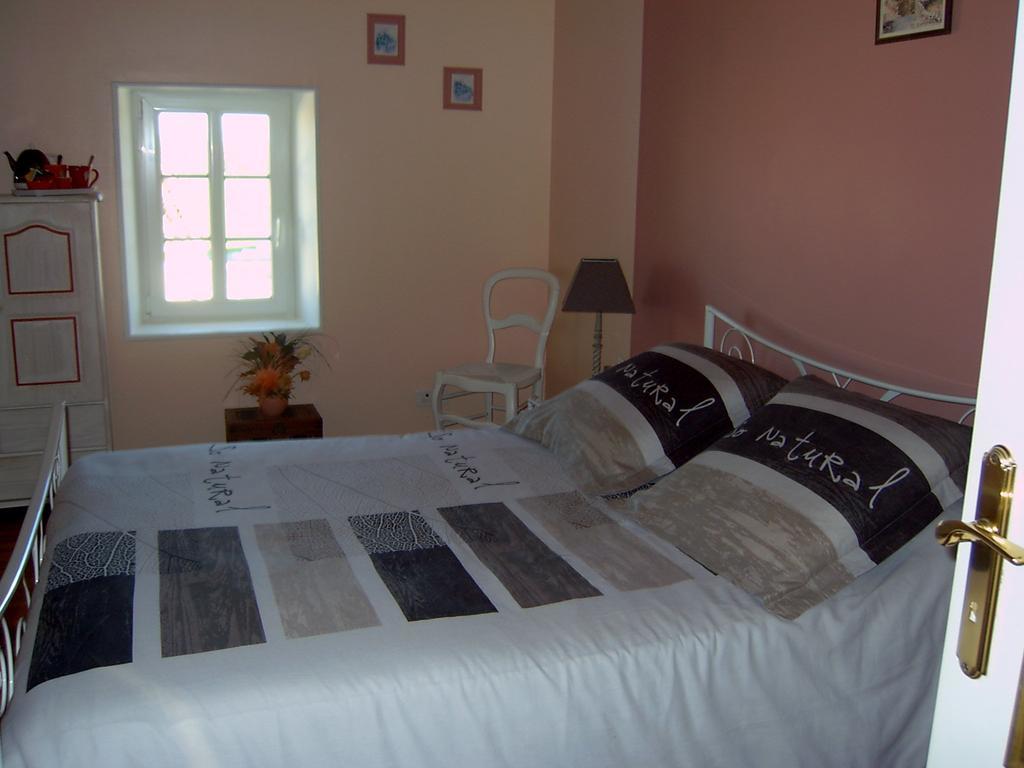 L'Oasis Bed & Breakfast Port-d'Envaux Bilik gambar