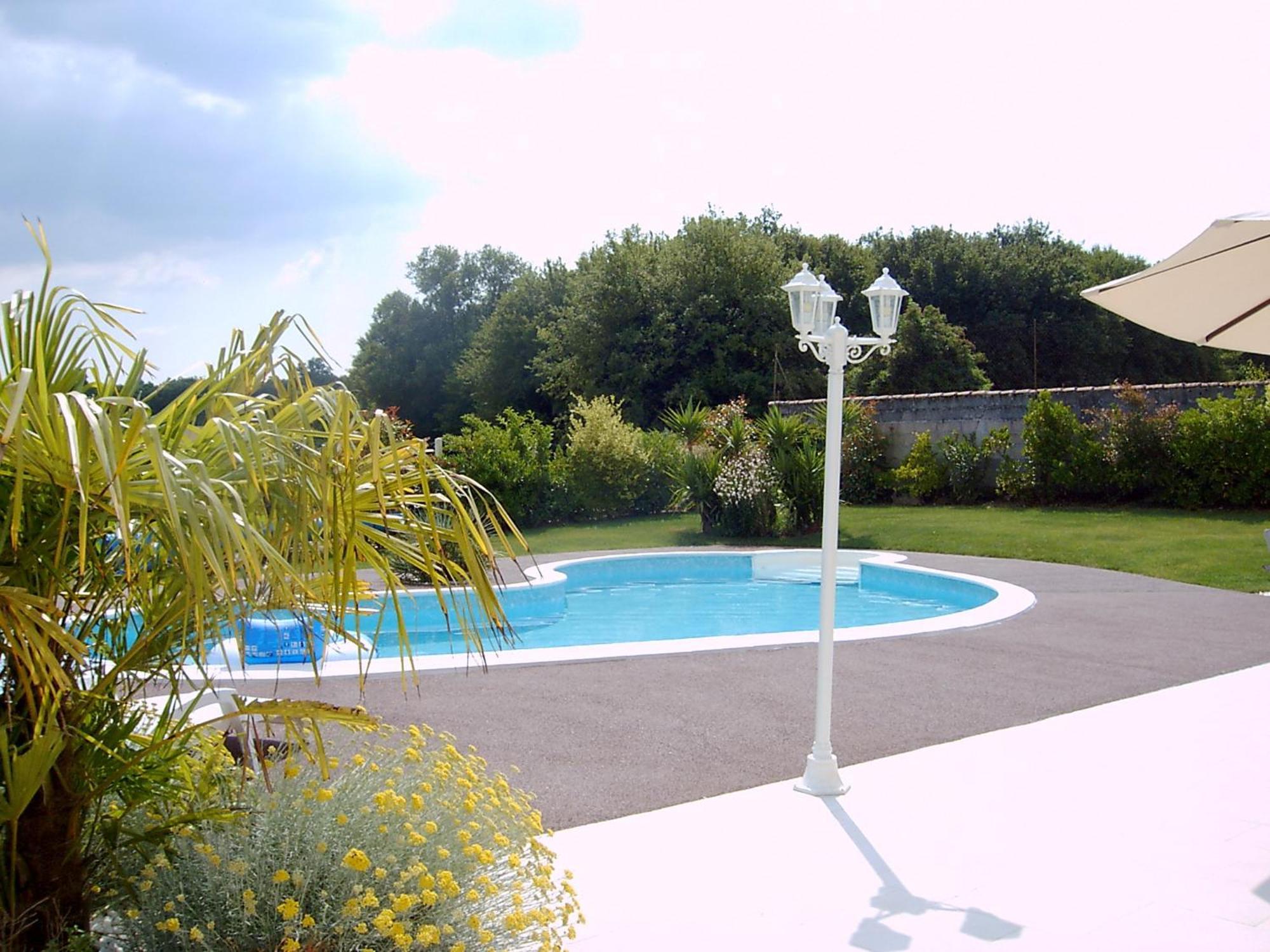 L'Oasis Bed & Breakfast Port-d'Envaux Luaran gambar