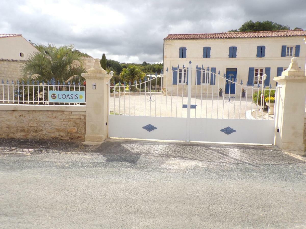 L'Oasis Bed & Breakfast Port-d'Envaux Luaran gambar