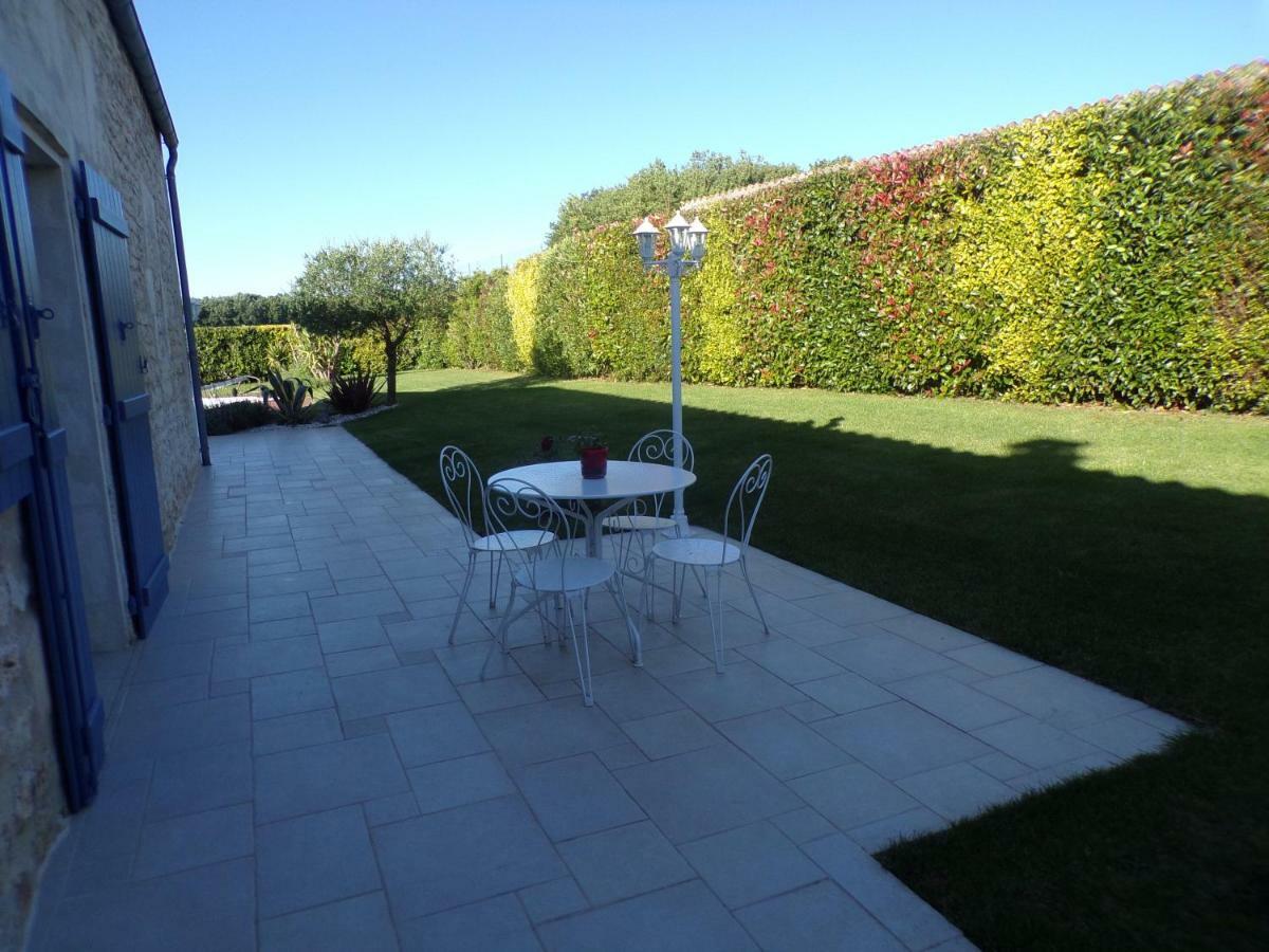 L'Oasis Bed & Breakfast Port-d'Envaux Luaran gambar